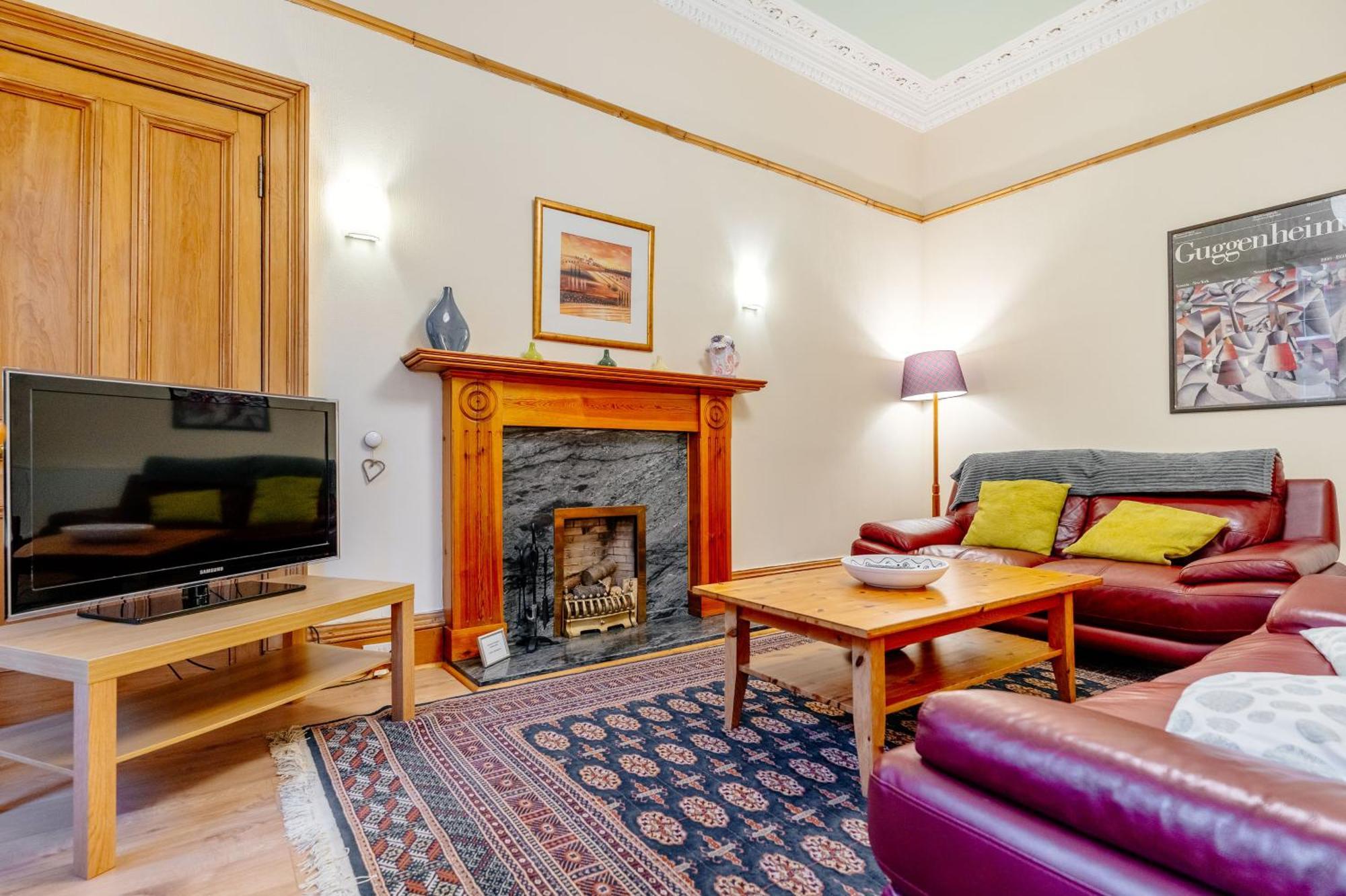 Beautiful Spacious Ground Floor Newington Flat Edimburgo Exterior foto