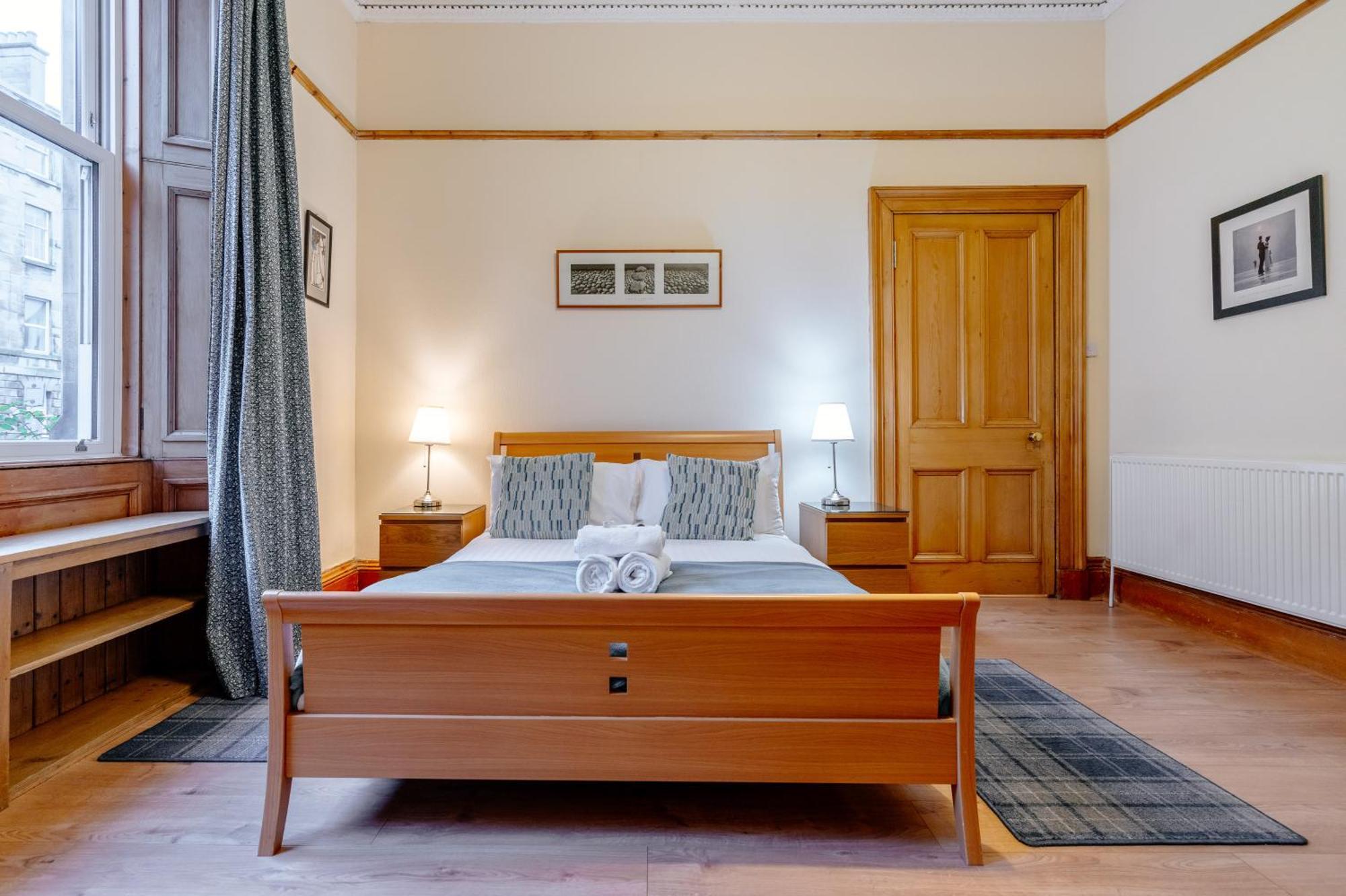 Beautiful Spacious Ground Floor Newington Flat Edimburgo Exterior foto